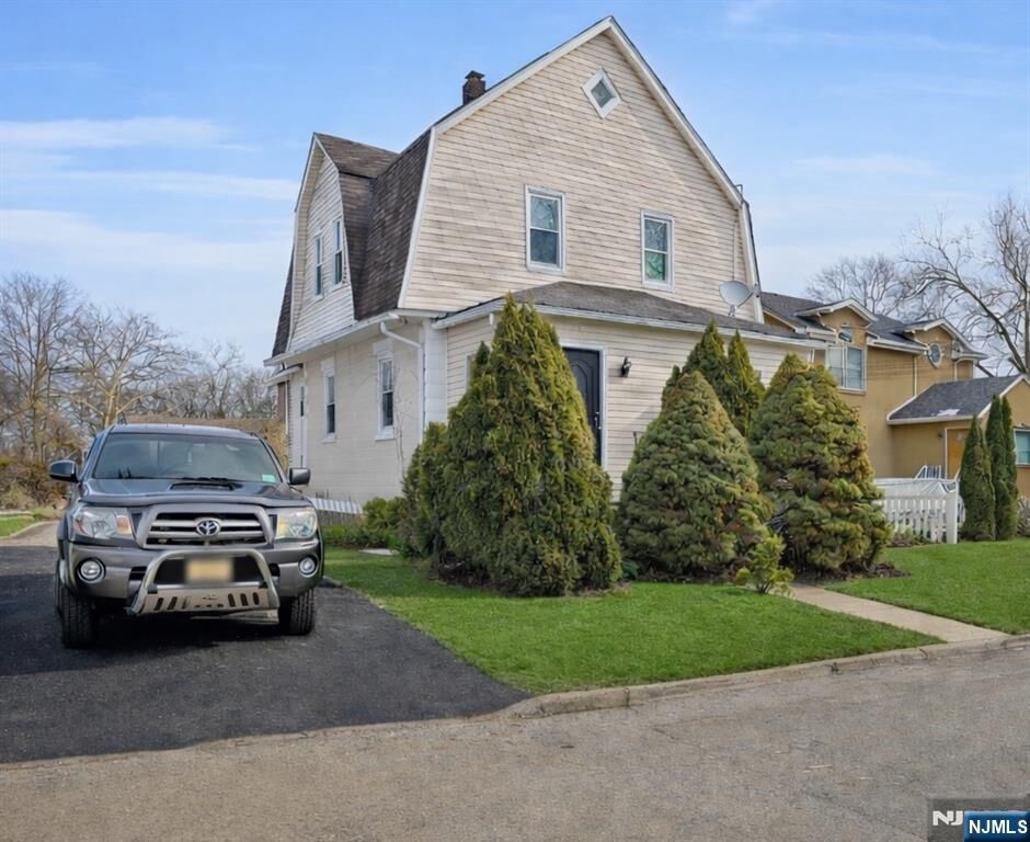 Property Photo:  73 Fairview Avenue  NJ 07666 
