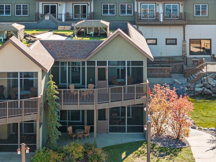 Property Photo: 502 Cleveland Boulevard W 3203 MN 56484