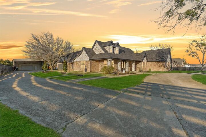 Property Photo:  990 Cornelius Road  TX 75087 