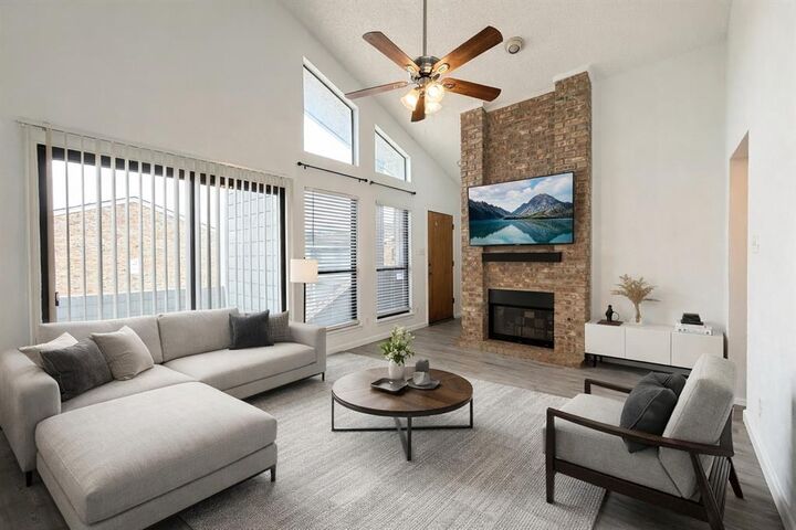 Property Photo:  17490 Meandering Way 602  TX 75252 