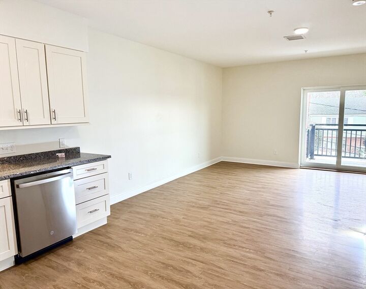 Property Photo:  10 Franklin 302  MA 02151 