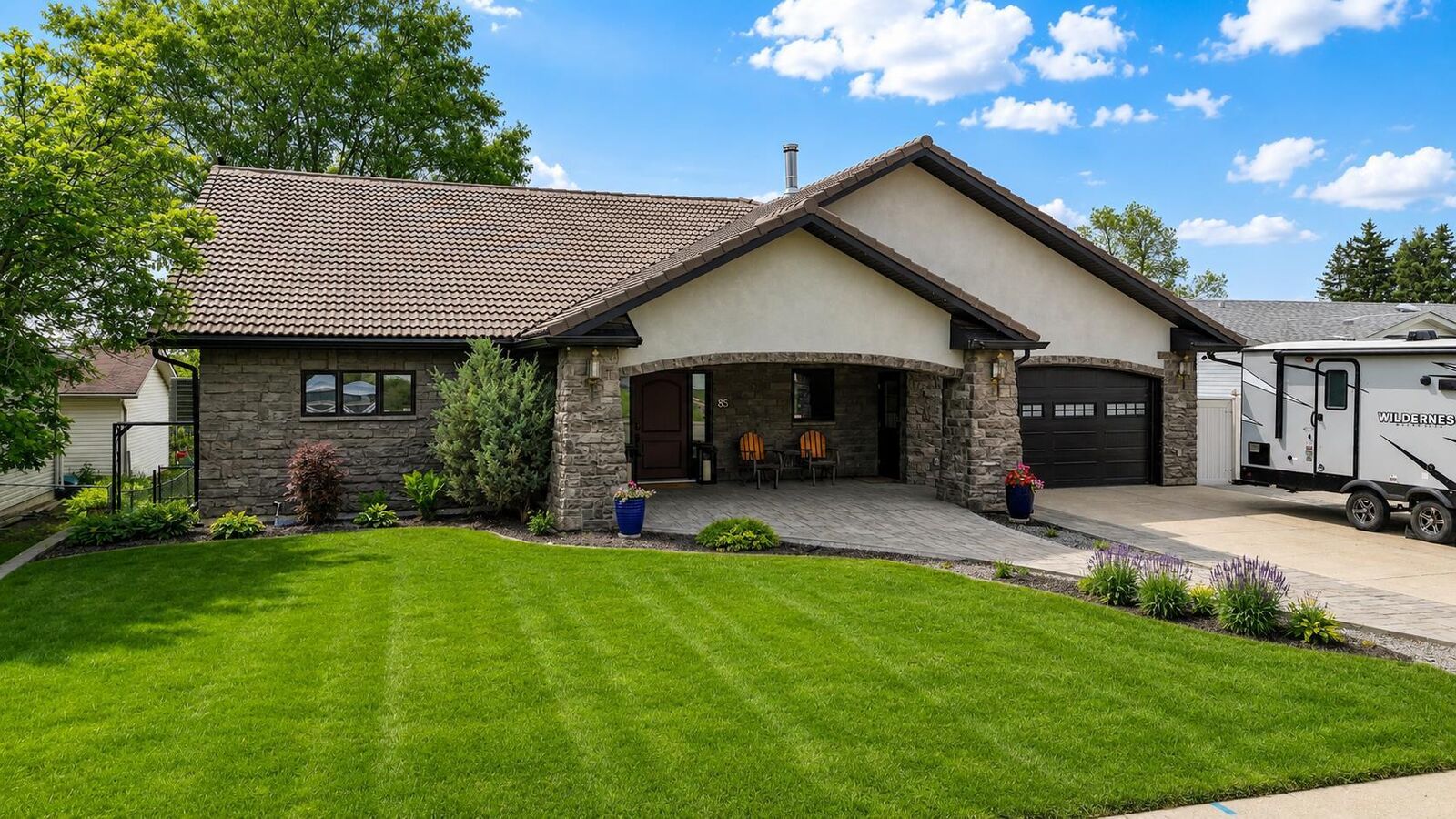Property Photo: 85 Oberlin Avenue AB T4N 4X1