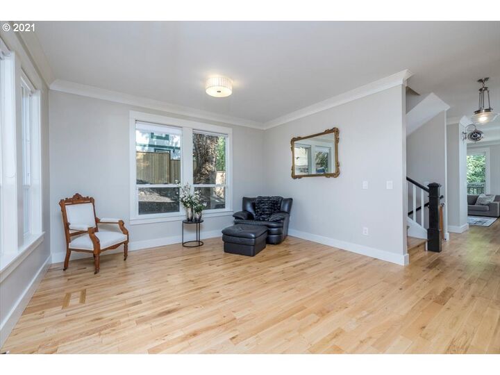 Property Photo:  4412 SW Shattuck Rd  OR 97221 