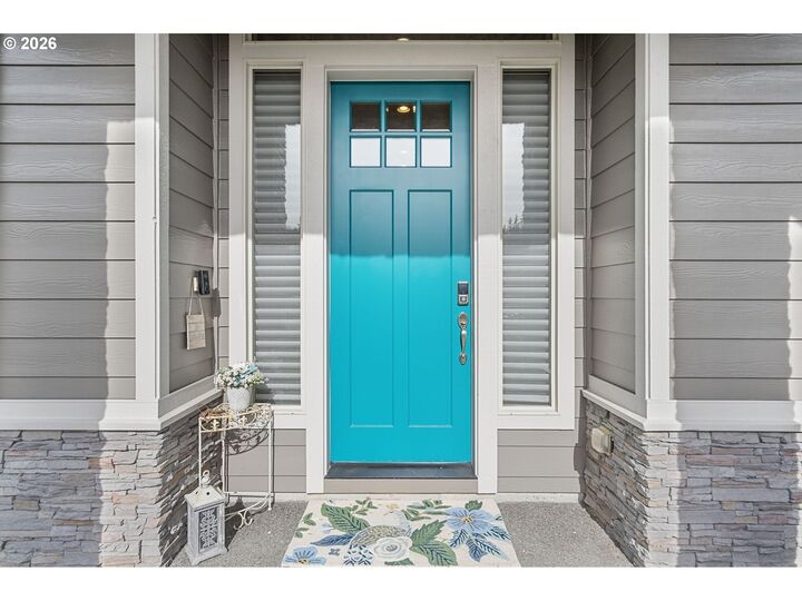 Property Photo:  6231 NW Klickitat Ct  WA 98607 