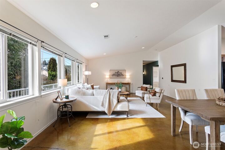 Property Photo: 8415 44th Avenue S WA 98118