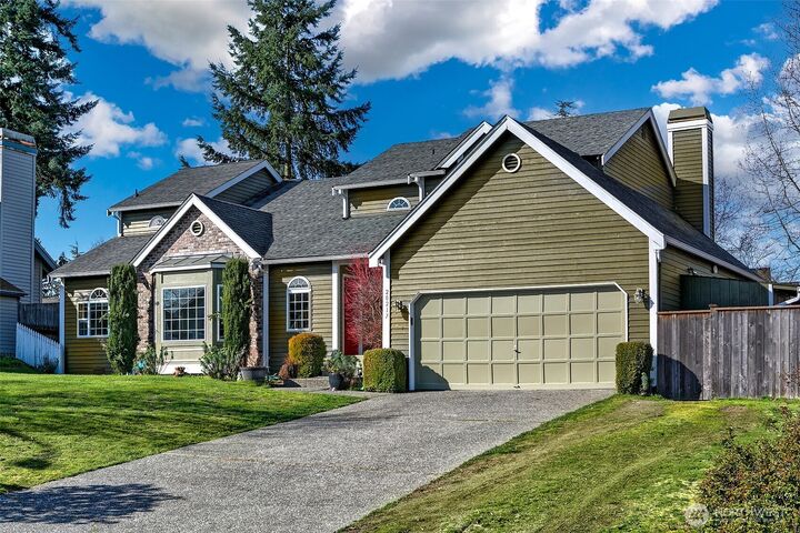 Property Photo: 20217 102nd Place SE WA 98031