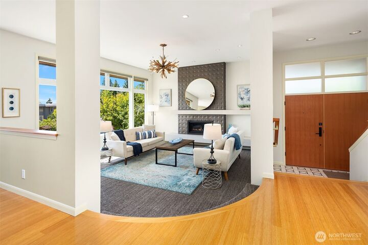 Property Photo:  14740 SE 56th Street  WA 98006 