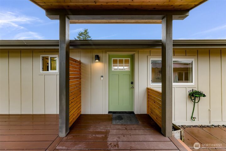 Property Photo: 13325 Beverly Park Road WA 98087