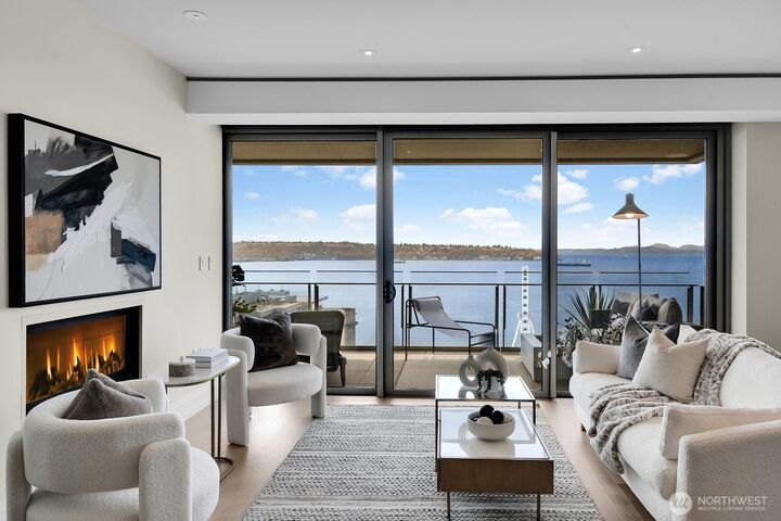 Property Photo:  99  Union Street 1206  WA 98101 