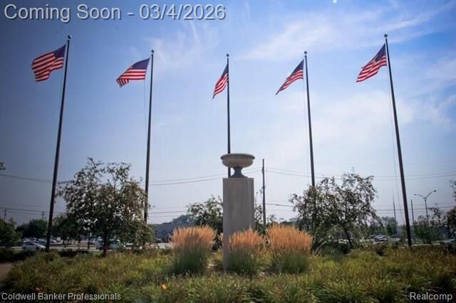 Property Photo: 1395 Ashford Court 61 MI 48084