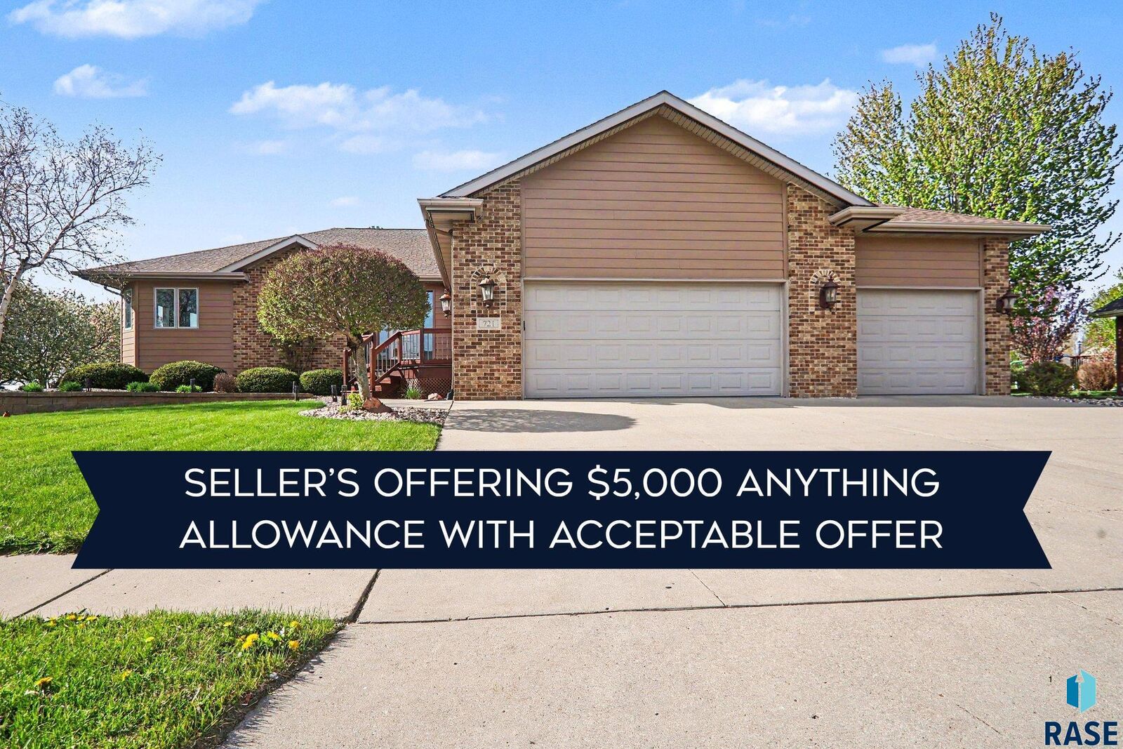 Property Photo: 721 Britz Dr MN 56156