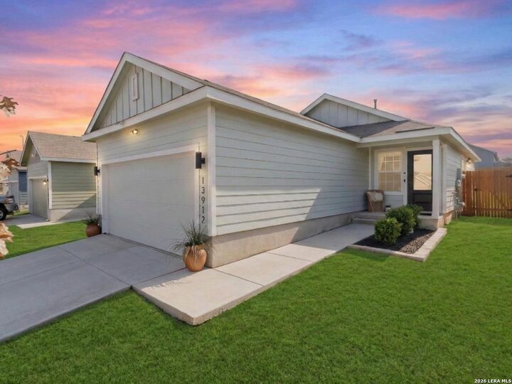 Property Photo:  13912 Homestead Wy  TX 78252 