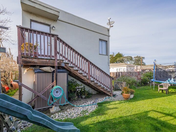 Property Photo:  9 Memorial Avenue  CA 95019 