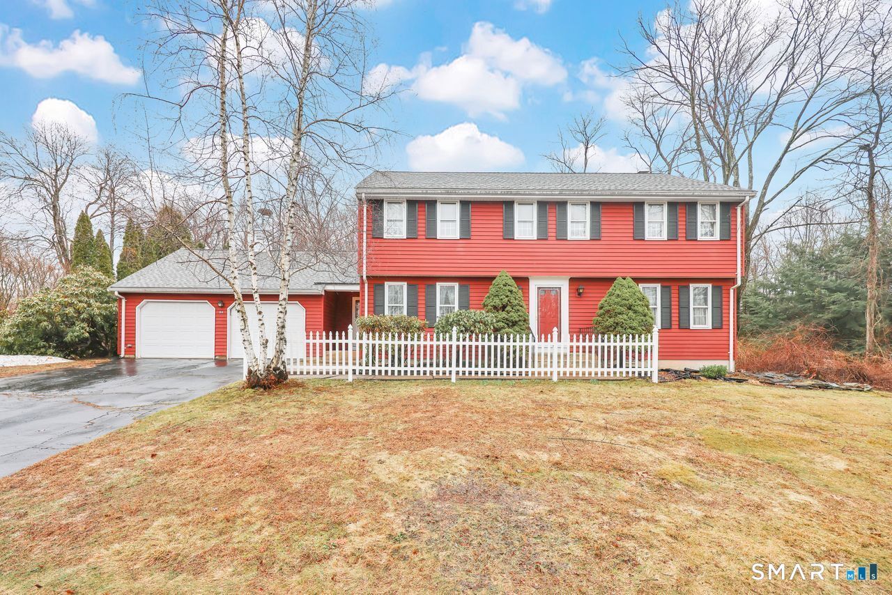 Property Photo:  64 Garnet Lane  CT 06074 