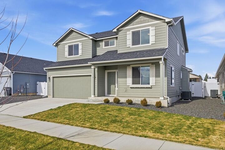 Property Photo:  1809 E C St  WA 99006 