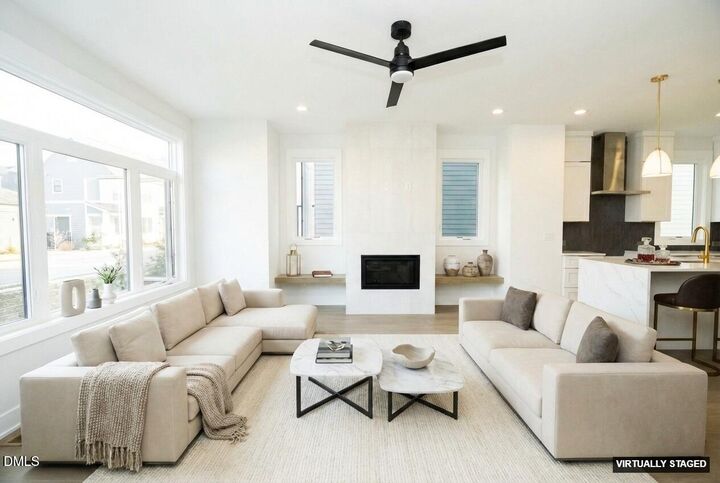 Property Photo:  221 Woodsborough Place  NC 27601 