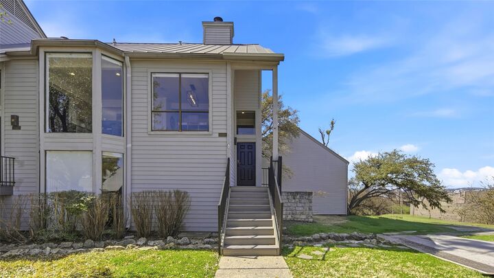 Property Photo: 133 World Of Tennis Square TX 78738