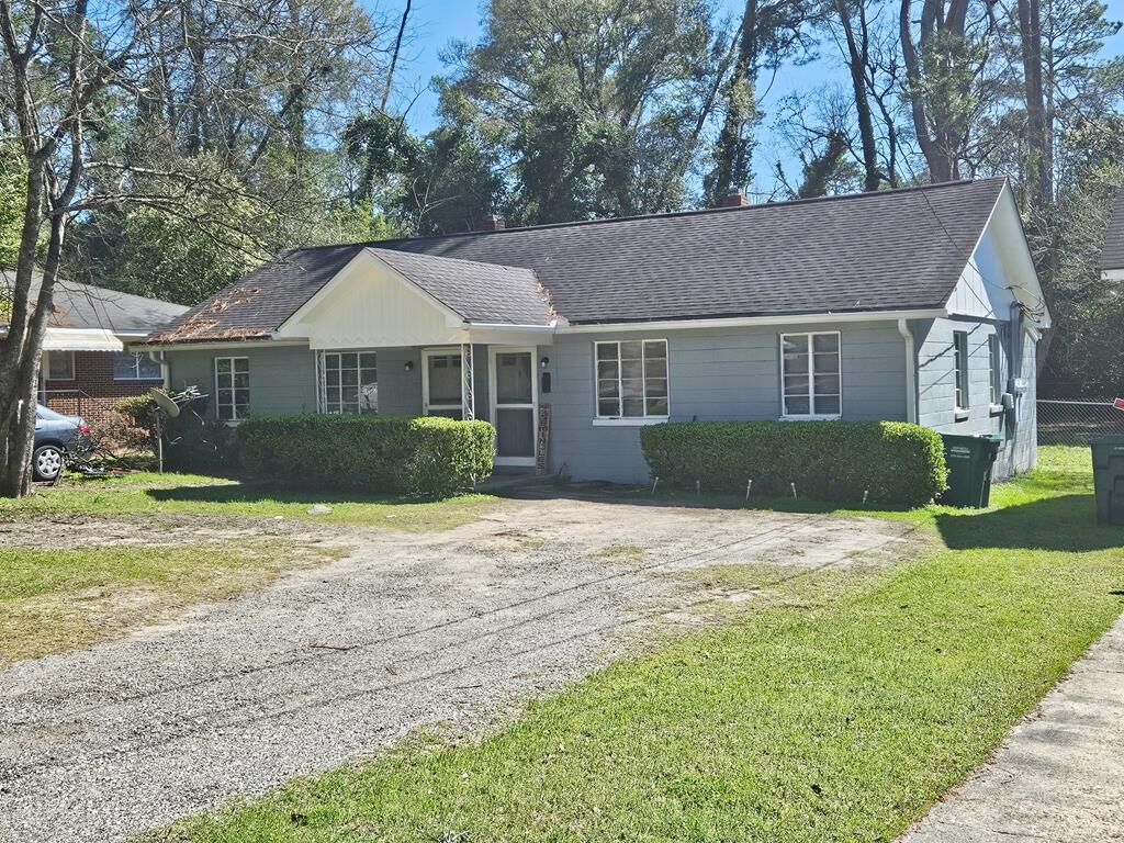 Property Photo:  1218 Second Avenue  GA 31707 
