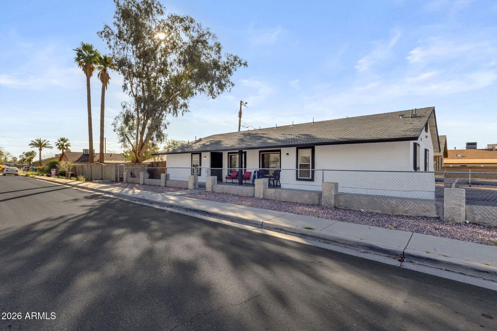 Property Photo:  1121 N 25th Place  AZ 85008 