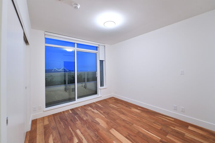 Property Photo: 1675 Lions Gate Lane 1703 BC V7P 3B4