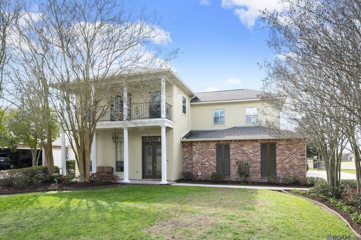 Property Photo:  6191 Breeze Point Dr  LA 70737 