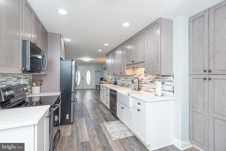 Property Photo:  22 Harborview Drive  MD 21811 