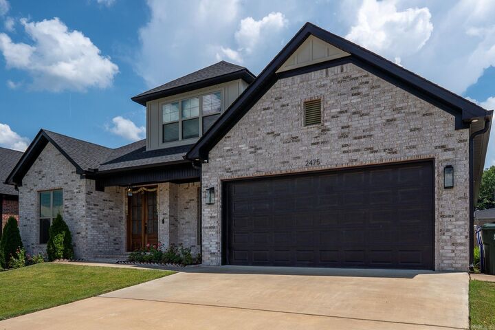 Property Photo:  2475 Lilac Drive  AR 72034 