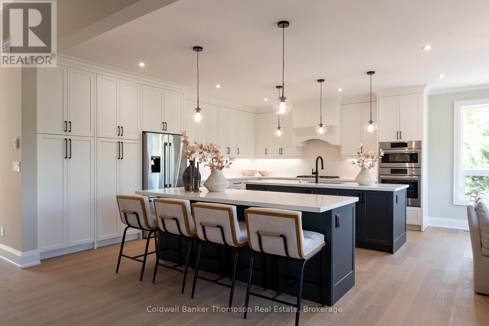 Property Photo: 175 Springfield Road ON P1H 0A5