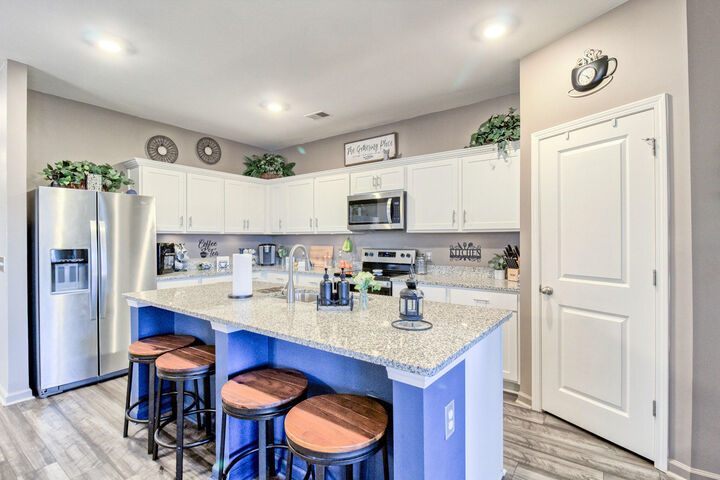 Property Photo:  464 Pender Woods Drive  SC 29486 