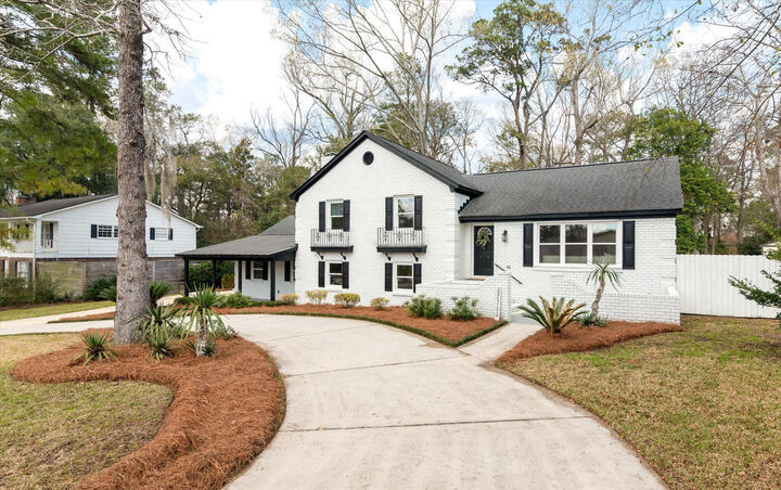 Property Photo:  325 Fairington Drive  SC 29485 