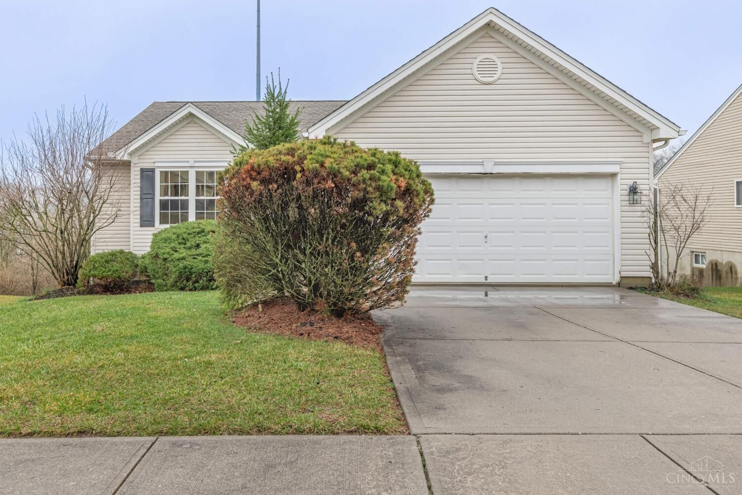 Property Photo:  3328 Brodbeck Place  OH 45211 