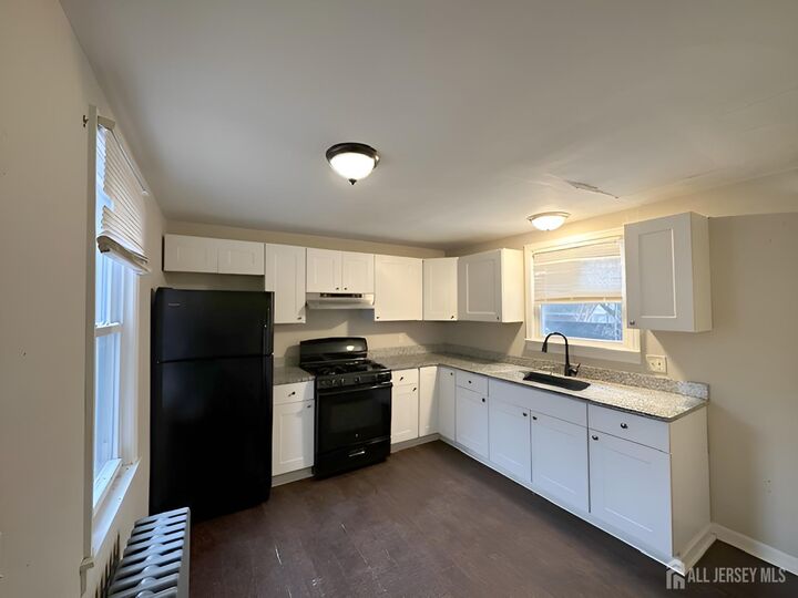 Property Photo:  8 Clinton Street  NJ 08882 