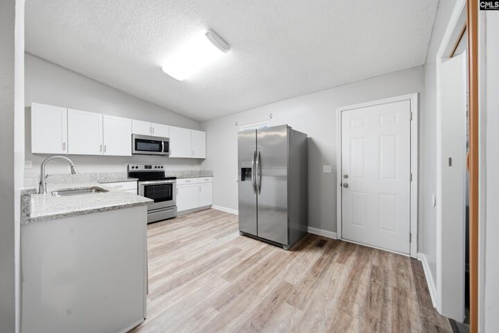 Property Photo:  4009 Glendon  SC 29203 