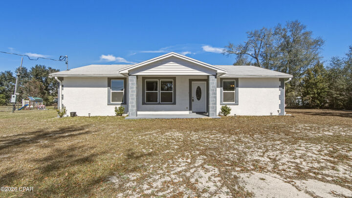 Property Photo:  5744 Fort Road  FL 32443 
