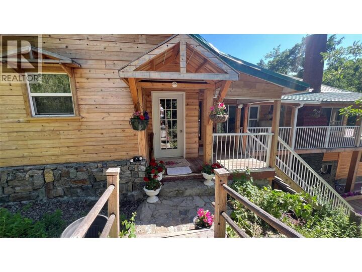 Property Photo:  617 Payne Street  BC V0B 1G6 