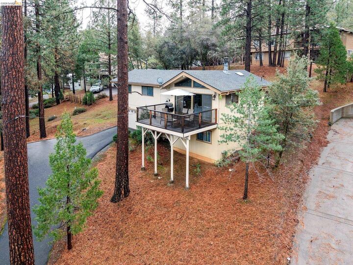 Property Photo:  19650 Butler Way  CA 95321 