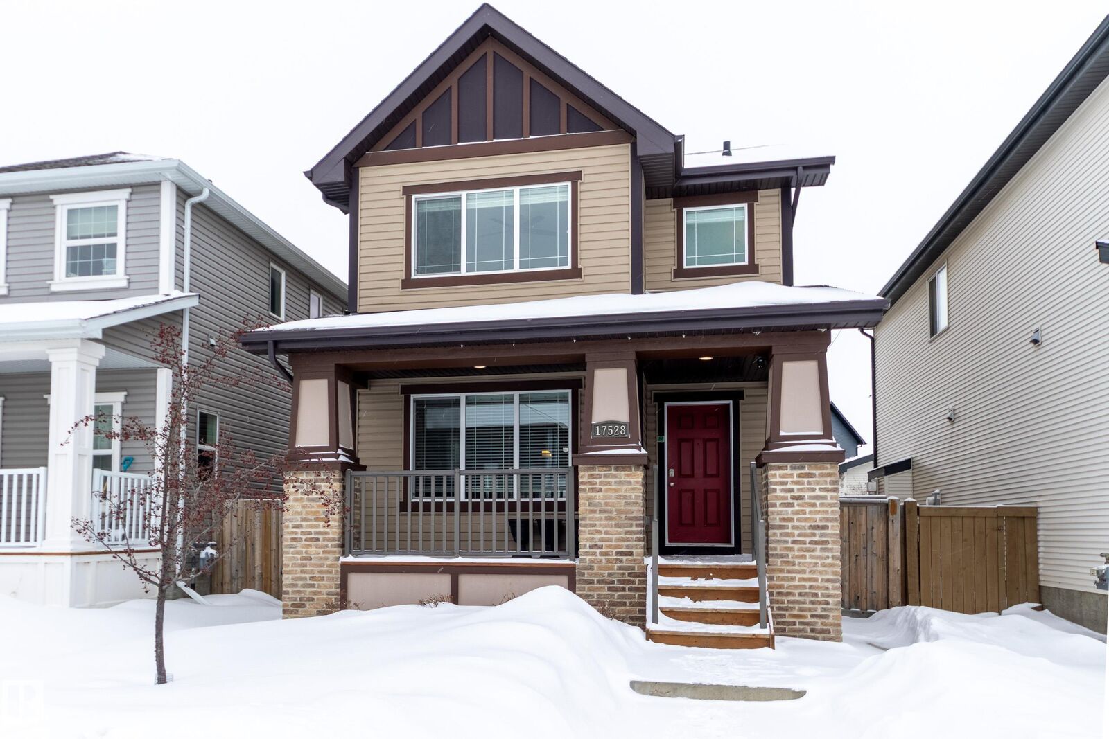 Property Photo: 17528 58 Street NW AB T5Y 0T7