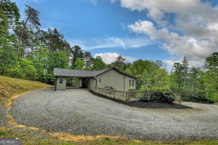 Property Photo:  293 James Drive  GA 30540 