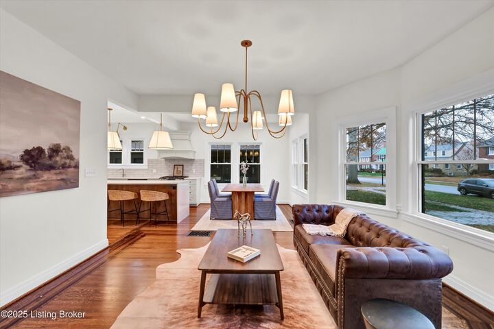 Property Photo:  2436 Broadmeade Rd  KY 40205 