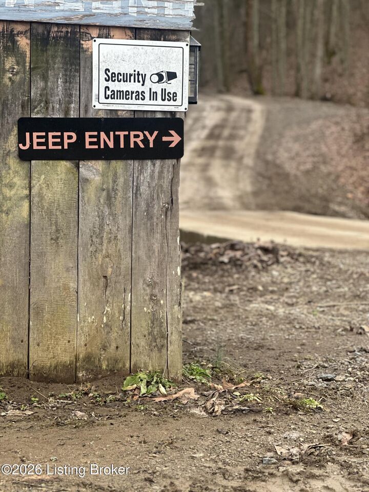 Property Photo:  2325 Pattons Creek Rd  KY 40055 