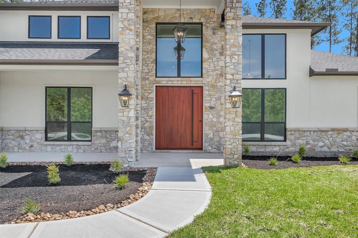 Property Photo:  16081 Forest Mill Road  TX 77378 