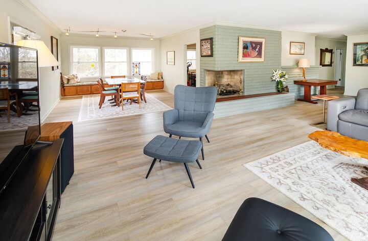 Property Photo:  2308 Scheips Lane  IN 47720 