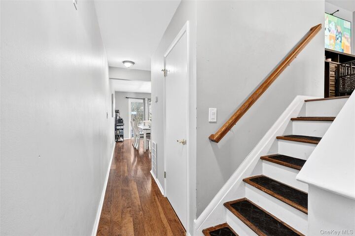 Property Photo:  16 Village Green  NY 10954 