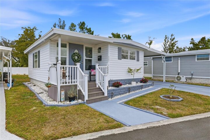 Property Photo:  5327 6th Place S  FL 33707 