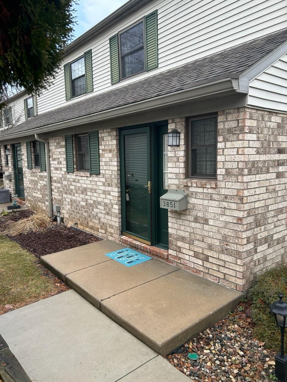 Property Photo: 3851 Greenleaf Circle MI 49008