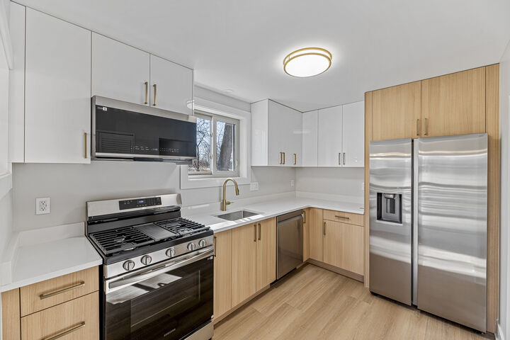 Property Photo: 175 S Fairfield Road IL 60073