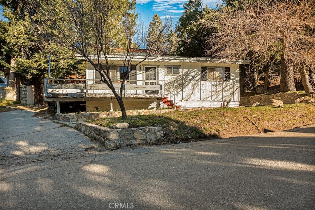 Property Photo: 1164 Bear Springs CA 92378