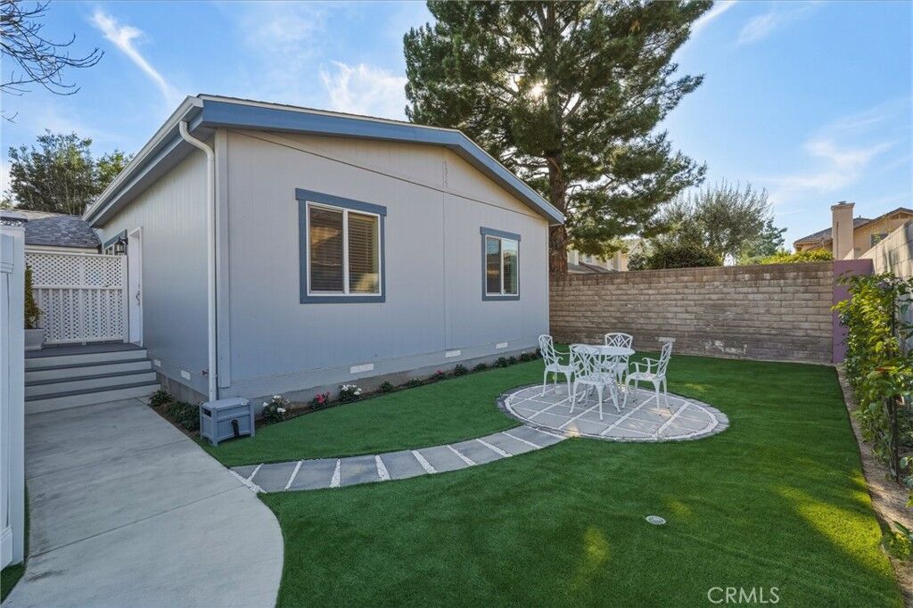 Property Photo: 7317 Kelvin Avenue CA 91306