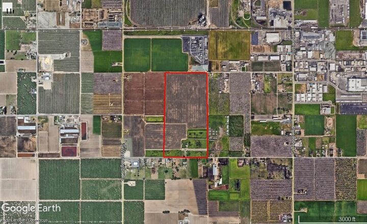 Property Photo: 4001 W Linwood Avenue CA 95380