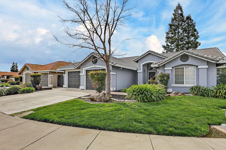 Property Photo: 3947 Finch Court CA 95340